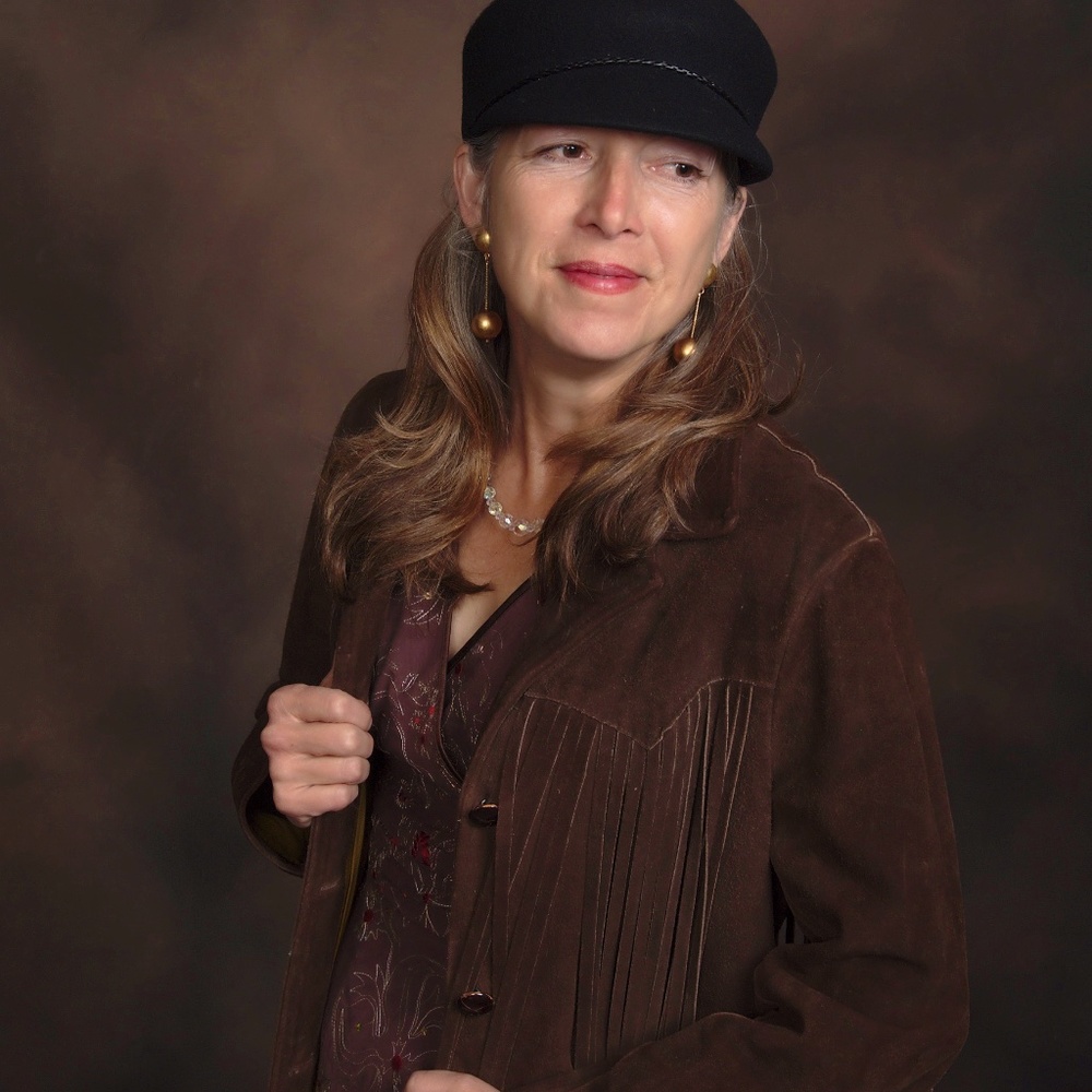 Meet your Posher, Liz